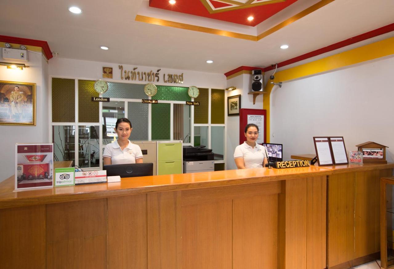Night Bazaar Place Chiang Mai Extérieur photo